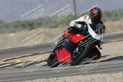 media/Oct-13-2025-Moto Forza (Mon) [[a66d839500]]/3-B Group/Session 3 (Turn 16)/